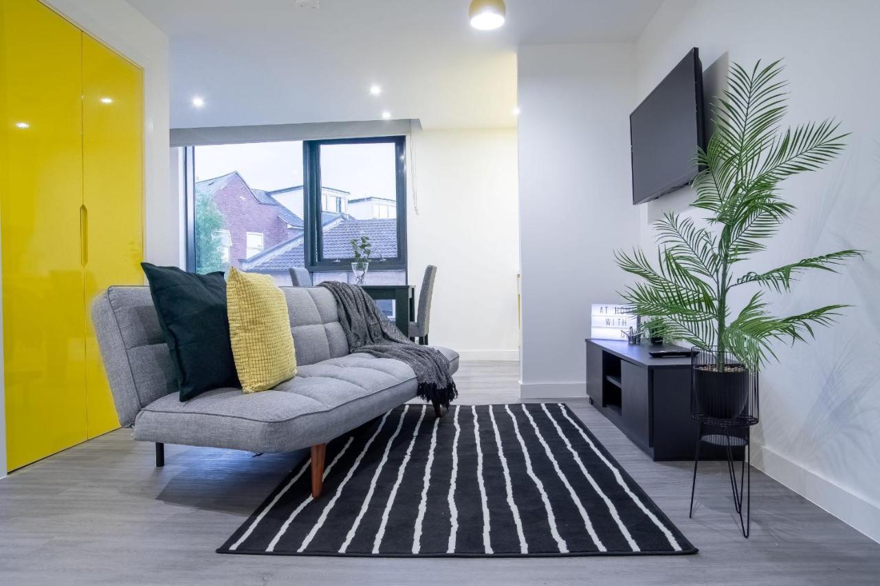 Royal Riverside Apartments Sheffield Centre - Opulent Living Exterior foto
